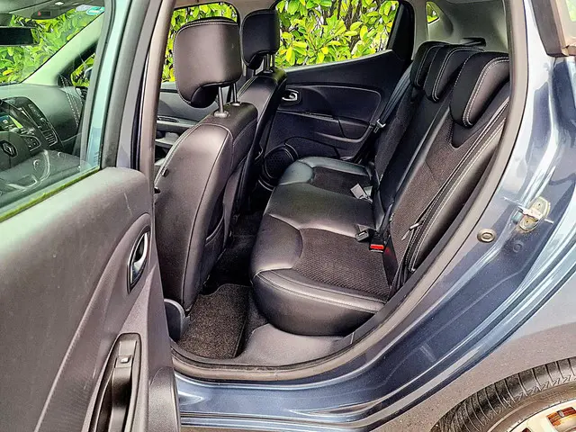 Renault Clio 0.9 TCe INTENS LEER NAP 2019 Benzine 5