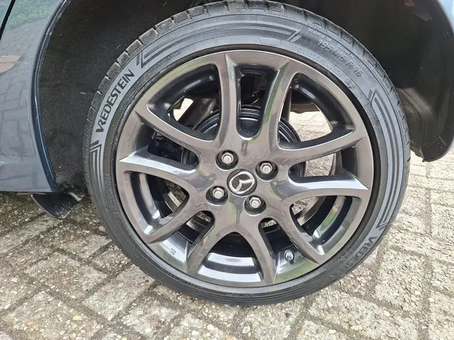 Mazda 2 1.3 Silver Edition 2014 Benzine 21
