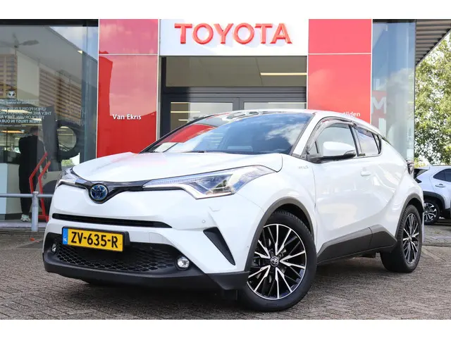 Toyota C-HR 1.8 Hybrid Executive 2019 Hybride Benzine 6
