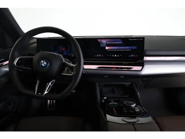 BMW i5 Sedan eDrive40 2024 Elektrisch 10