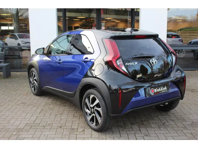 Toyota Aygo X 1.0 VVT-i S-CVT Pulse Automaat 2024 Benzine 17
