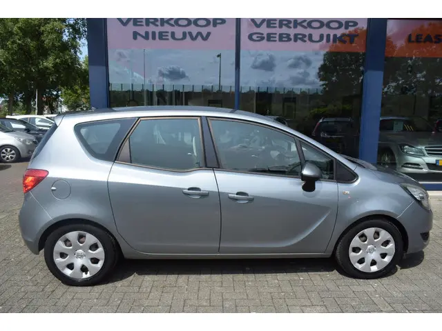 Opel Meriva 1.4 Berlin 2014 Benzine 5