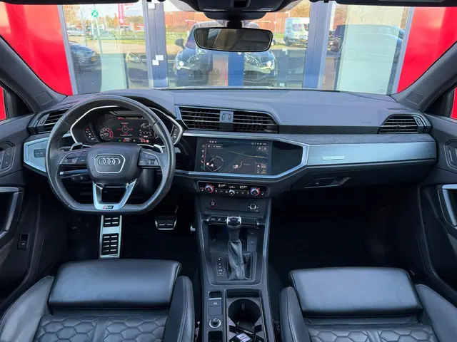 Audi RSQ3 Sportback RS Panorama Full spec 2023 Benzine 11