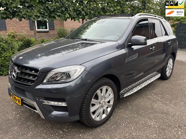 Mercedes-Benz M-Klasse