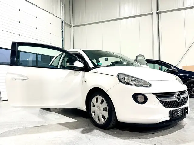 Opel ADAM 1.2 City (AIRCO) 2015 Benzine 17