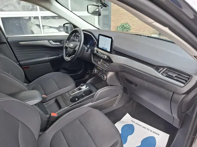 Ford Kuga 2.5 PHEV Titanium 2022 Hybride Benzine 5