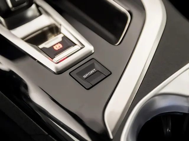 Peugeot 3008 1.2 PureTech Allure Sport 2017 Benzine 29