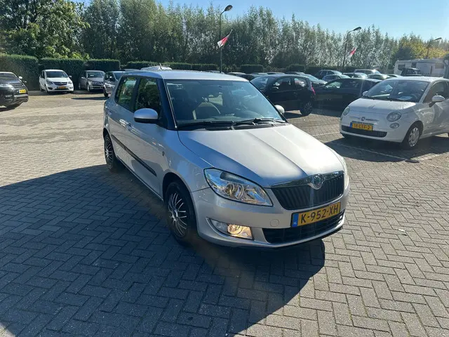 Škoda Fabia 1.2 Comfort , 5 deurs , airco 2013 Benzine 2