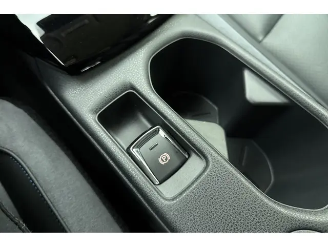 Nissan Leaf Tekna 39 kWh 2024 Elektrisch 28