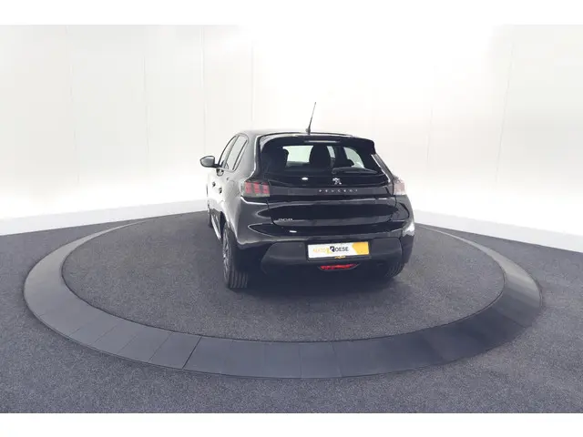 Peugeot 208 PureTech 100 EAT8 Active Pack 2023 Benzine 12