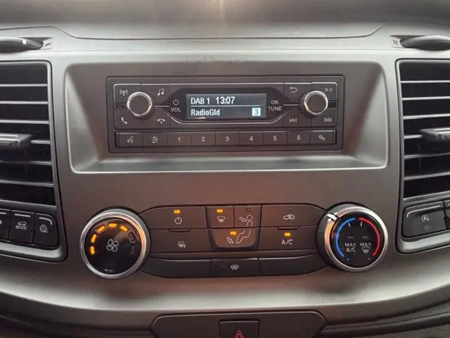 Ford Transit Custom 300 2.0 TDCI L2H1 Trend 2021 Diesel 17