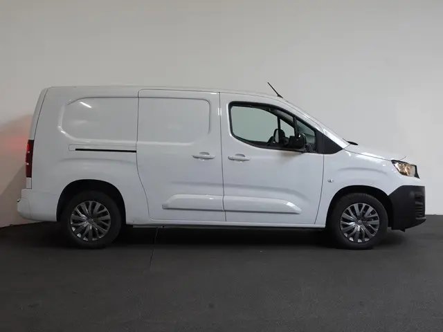 Peugeot Partner 1.5 BlueHDi 100pk L2 2023 Diesel 7