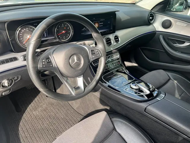 Mercedes-Benz E-Klasse Estate 200 2017 Benzine 20