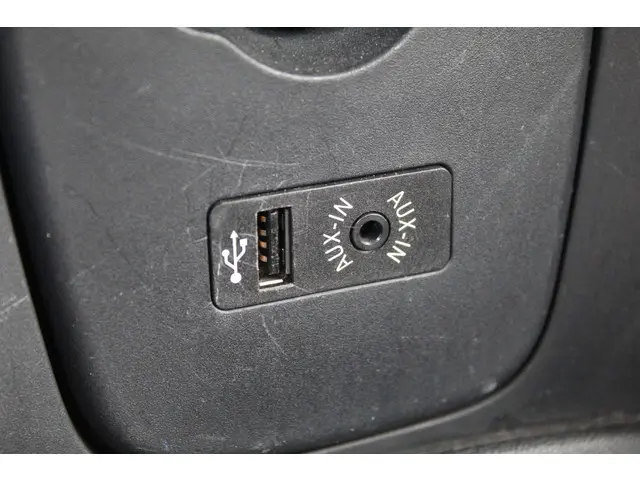 MINI One Mini 1.5 D Business//Navi!! 2016 Diesel 17
