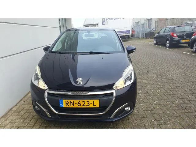 Peugeot 208 1.2 PureTech Blue Lion 2017 Benzine 3