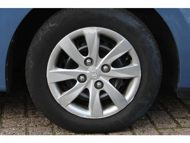 Hyundai i10 1.0i Comfort//Airco//Navi//5drs!! 2018 Benzine 29