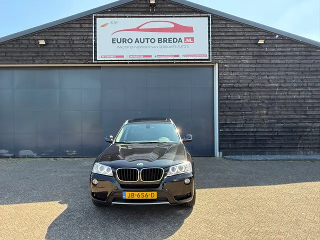 BMW X3 XDrive20i High Executive 2013 Benzine