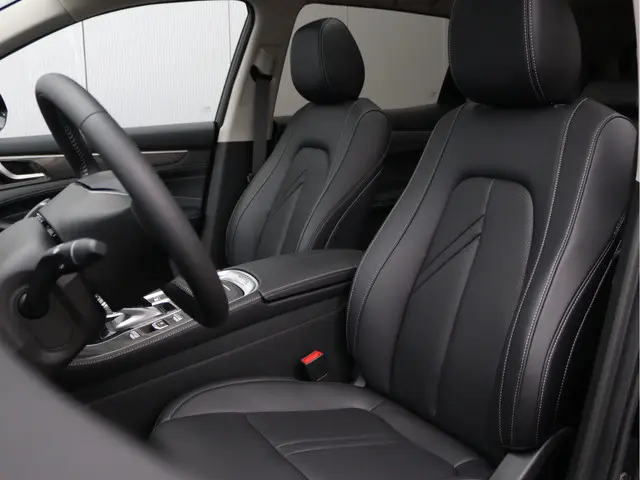 DFSK E5 PHEV 1.5 L2 2025 Hybride Benzine 3