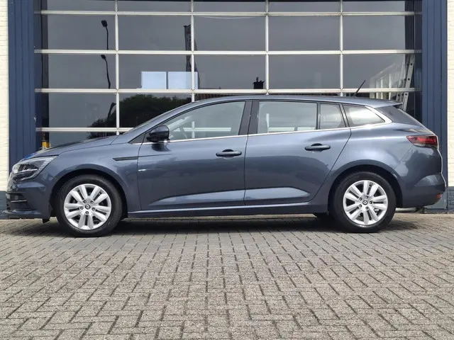 Renault Mégane Estate 1.3 TCe 140 Equilibre 2023 Benzine 2