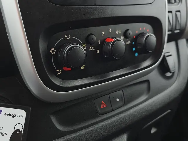 Renault Trafic 1.6 DCI 2018 Diesel 9