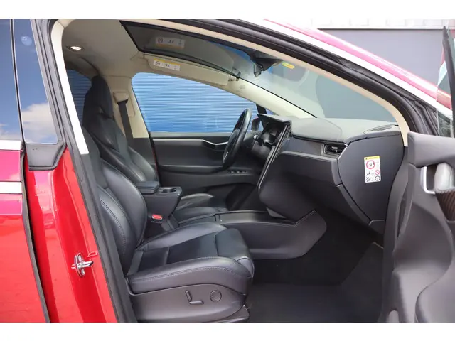Tesla Model X 100D 7p. 2018 Elektrisch 3