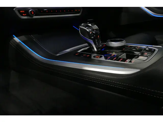 BMW X5 xDrive45e M Sport 2022 Hybride Benzine 8