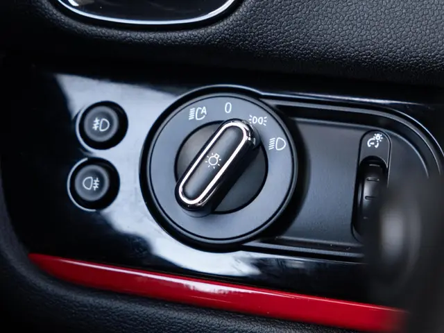 MINI Countryman Cooper S Aut. 2020 Benzine 32