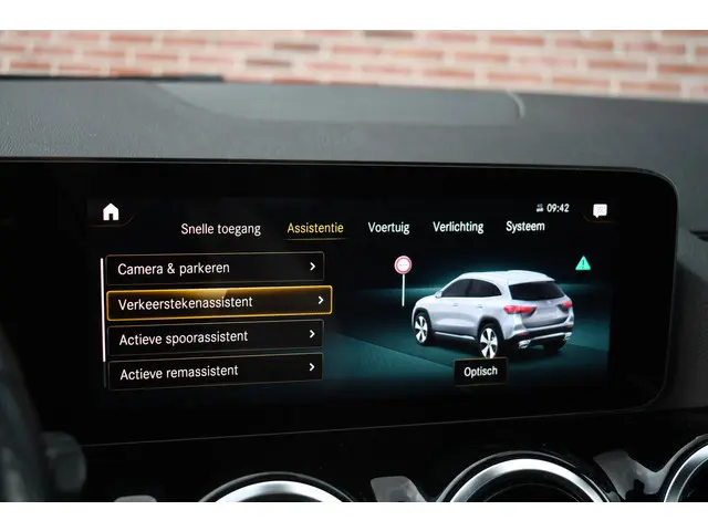 Mercedes-Benz GLA 250 e AMG 2021 Hybride Benzine 30