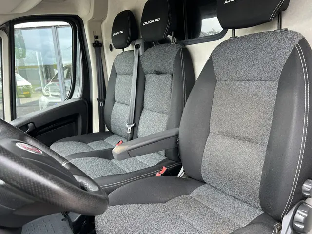 Fiat Ducato 35 2.3 MultiJet L2H2 Automaat 2021 Diesel 43