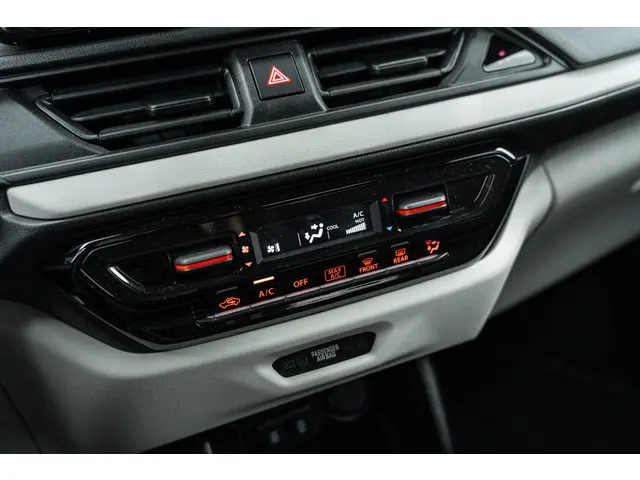 Suzuki Swift Smart Hybrid 1.2 Select 2025 Benzine 23