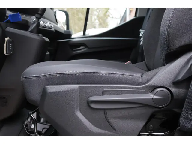 Renault Master T35 2.0 dCi 130 L2H2 Start 2024 Diesel 11