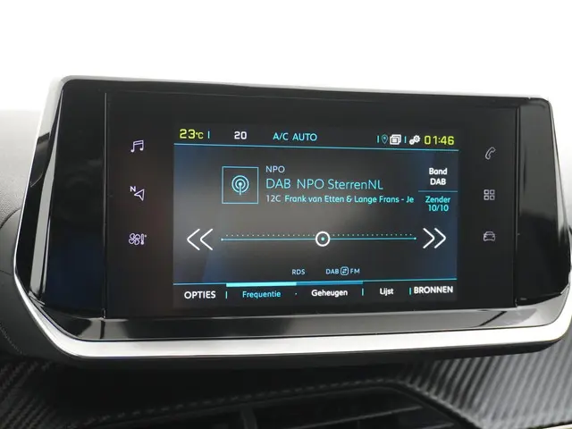 Peugeot e-2008 EV Allure 50 kWh 2023 Elektrisch 30