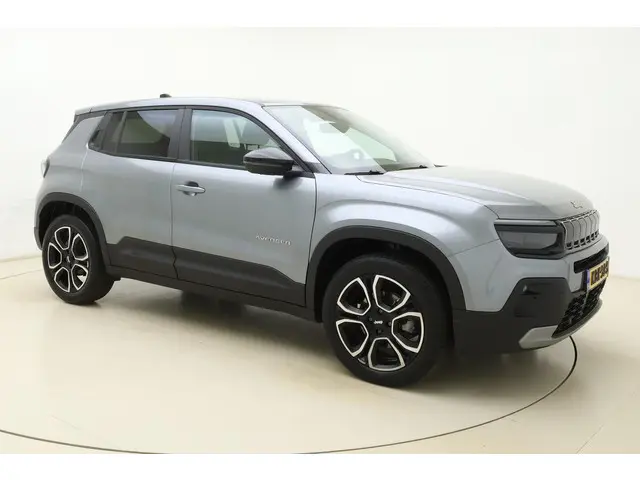 Jeep Avenger 1.2 e-Hybrid Summit 2025 Hybride Benzine 8