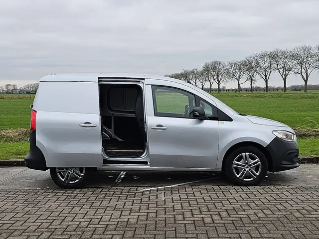 Mercedes-Benz Citan 110 CDI 2022 Diesel 12
