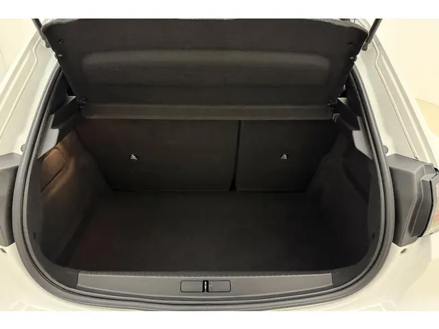 Peugeot 208 1.2T Active 2020 Benzine 7