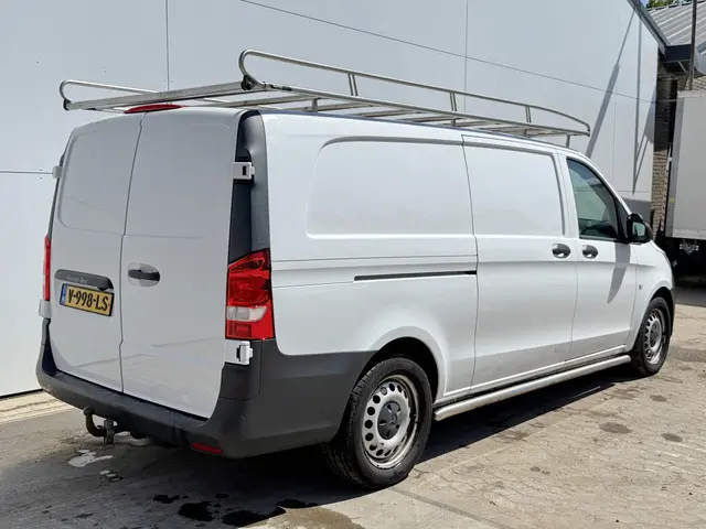 Mercedes-Benz Vito 3