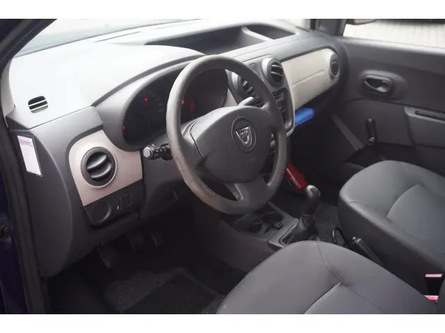 Dacia Dokker 1.6 MPI 100 Basic (MARGE AUTO) 2016 Benzine 12