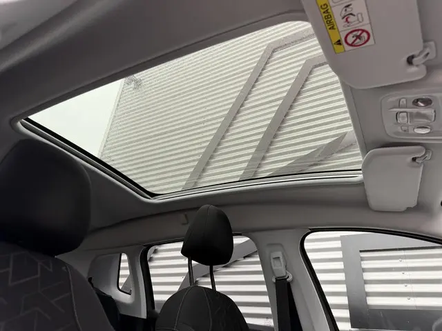 Peugeot 2008 1.2 PureTech Style 2015 Benzine 15