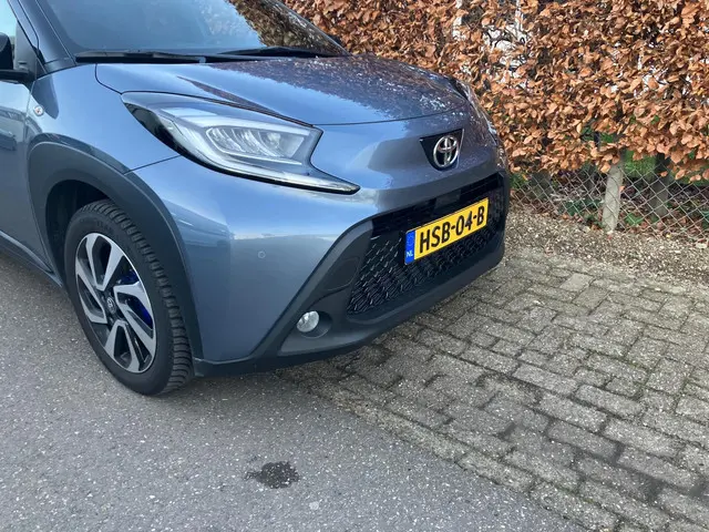 Toyota Aygo X 1.0 VVT-i S-CVT Envy Automaat 2024 Benzine 8