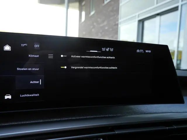 Peugeot 5008 1.2 Hybrid 136 GT 2026 Hybride Benzine 31