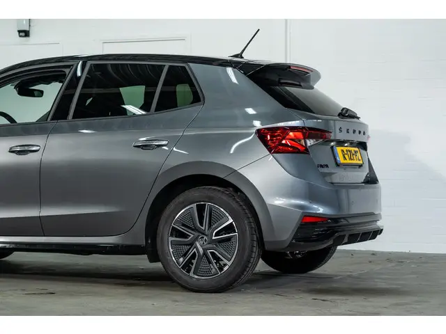 Škoda Fabia 1.0 TSI Monte Carlo 2022 Benzine 54