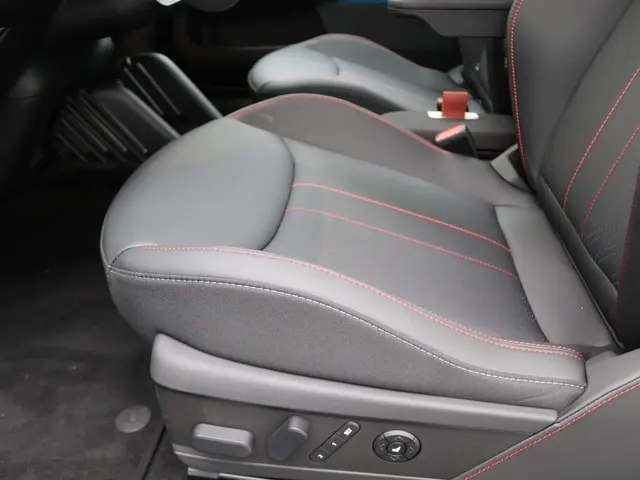 MINI 3-Deurs Cooper E John Cooper Works 2024 Elektrisch 14