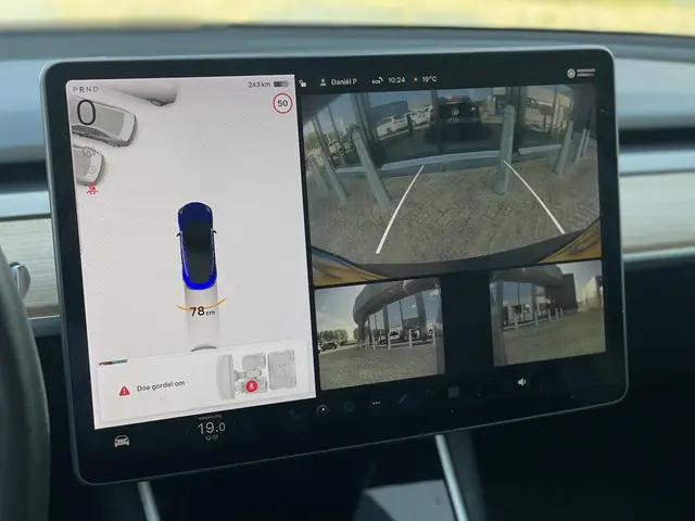 Tesla Model 3 Performance AWD 75 kWh 2019 Elektrisch 18