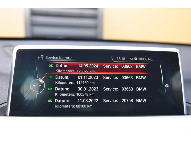 BMW X1 sDrive20i High Executive 2017 Benzine 16