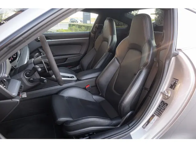Porsche 911 3.0 Carrera S 2019 Benzine 5
