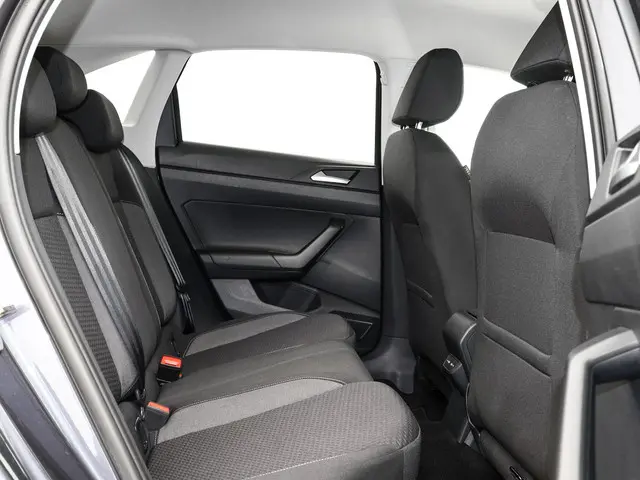 Volkswagen Taigo 1.0 TSI 95pk Life 2022 Benzine 12