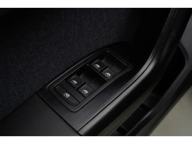 SEAT Ateca 1.5 TSI 2021 Benzine 16