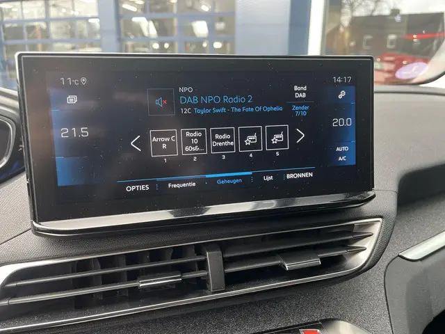 Peugeot 3008 1.2 Turbo 130 PK 2021 Benzine 30