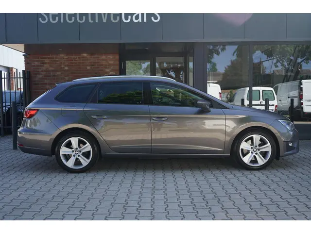 SEAT Leon ST 1.8 TSI FR Business 2014 Benzine 6