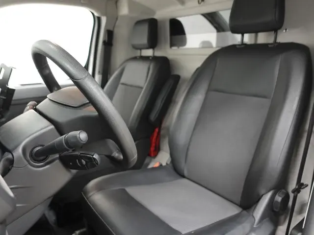 Citroën Jumpy 95pk L2 2019 Diesel 22
